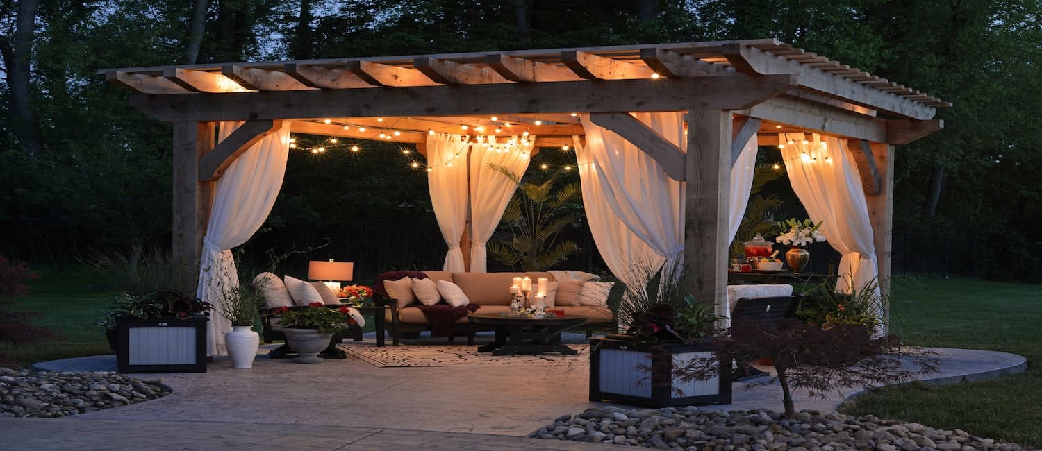 Image for Backyard Oasis Ideas: 16 Tips for Turning Your Yard Into a Private Paradise